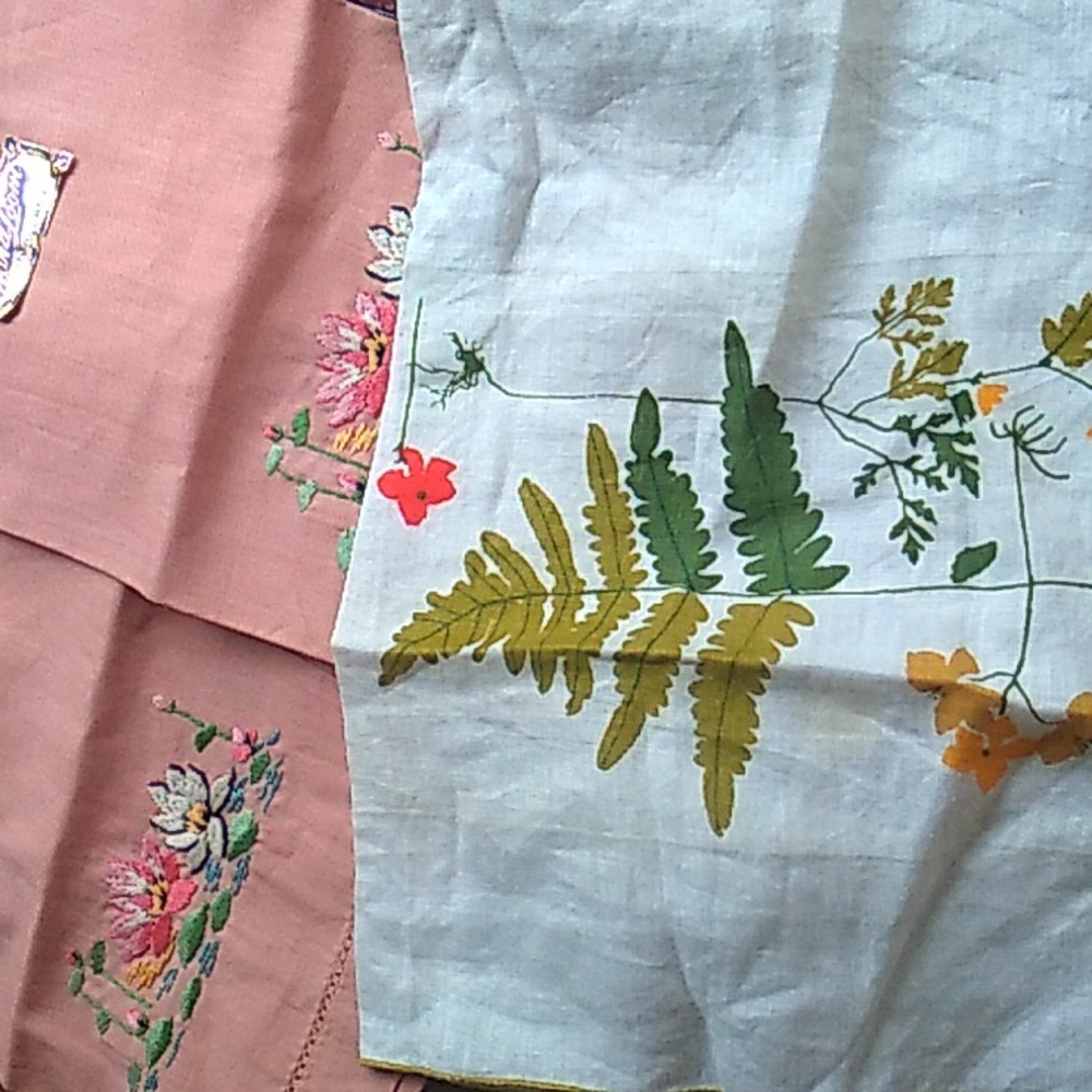 ⚠️  Vintage Vera Neumann Floral  CLOTH Napkin